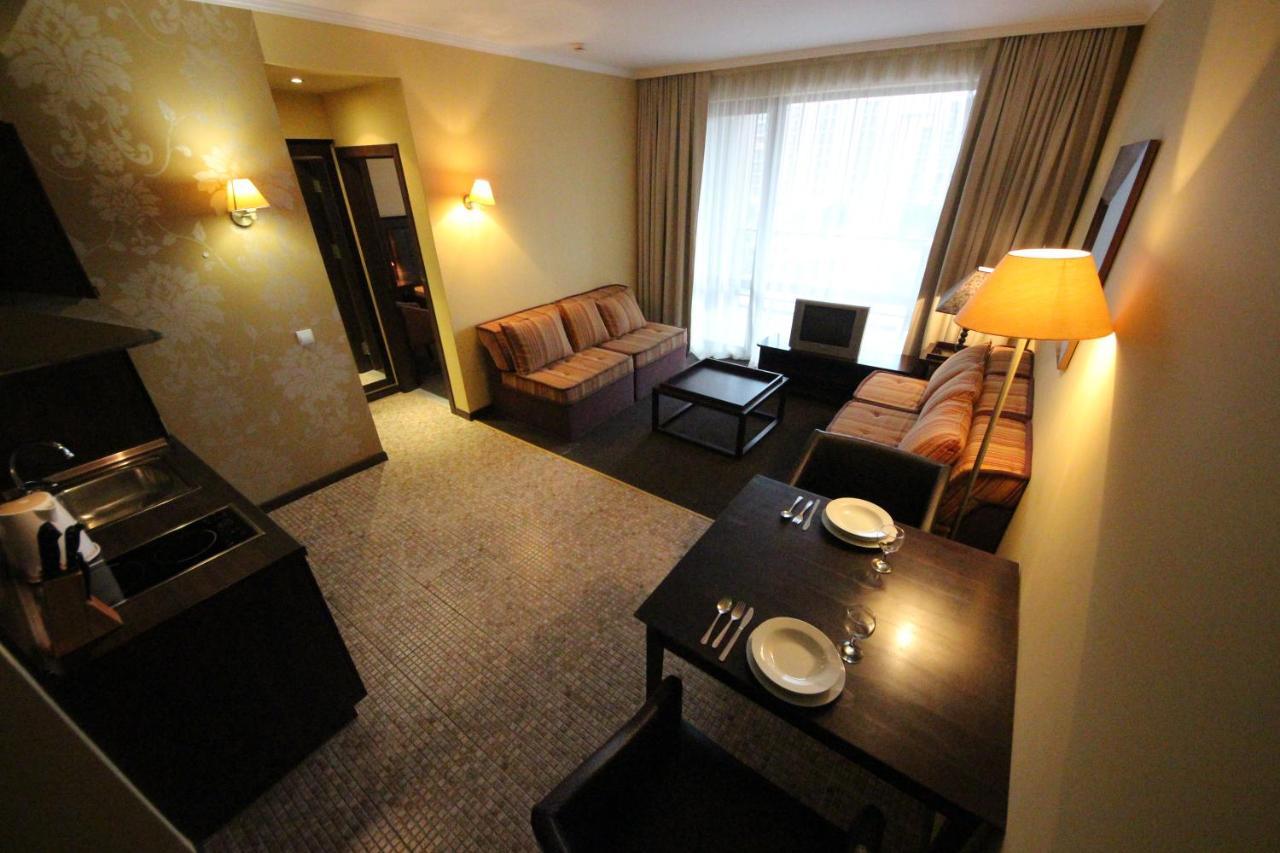 Apartment Menada In Royal